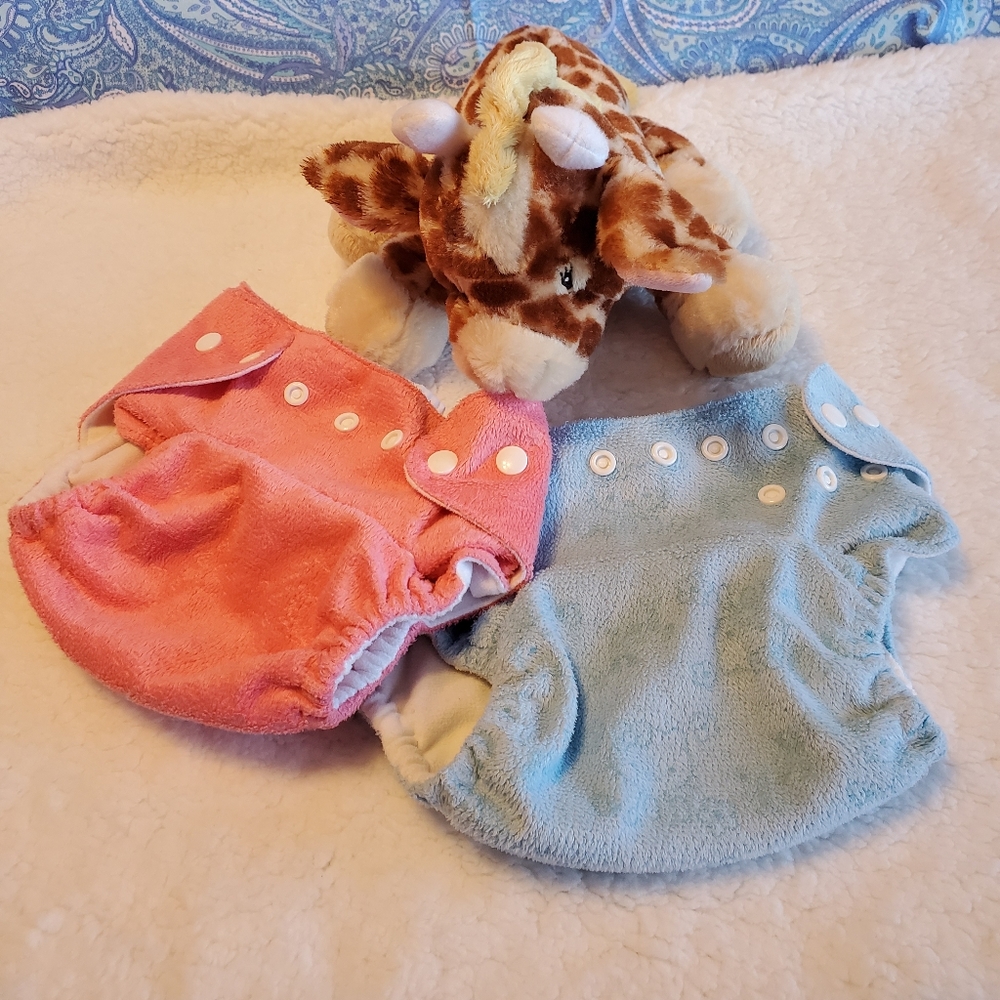 2  ALVA cloth diapers